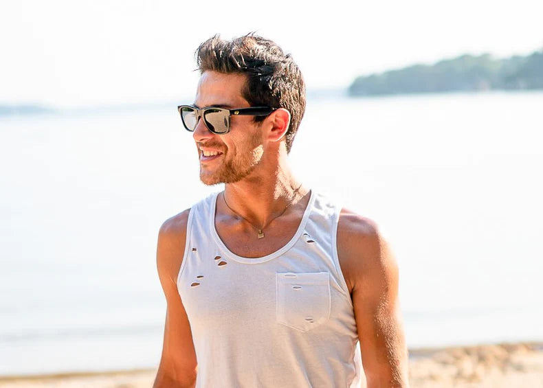 Model wearing Classic 145mm oversize sunglasses in Black Matt – large frame shades with a clean matte finish.