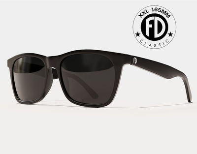 Classic 165mm XXL polarised sunglasses for big heads in Black Matt – sleek, extra wide design for large heads and wide face shapes.
