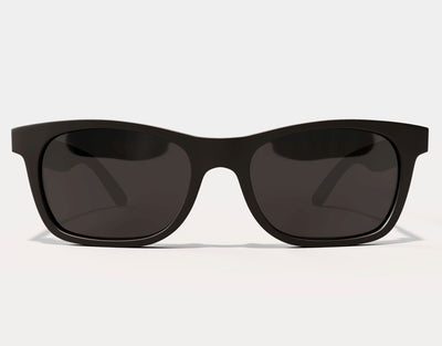Front view of The Gent 165mm XXL wide sunglasses in Black – stylish polarised shades for guys with large heads.
