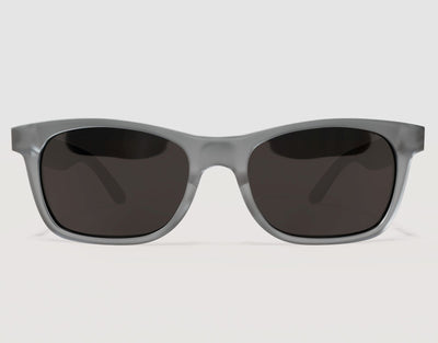 Front view of The Gent 165mm XXL polarised sunglasses in Grey Slate – wide frame for comfort and versatile everyday style.