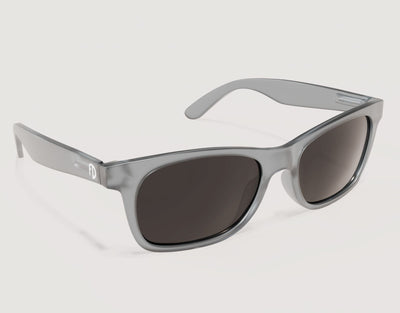 Side profile of The Gent 165mm XXL wide sunglasses in Grey Slate – oversized arms and polished grey finish.